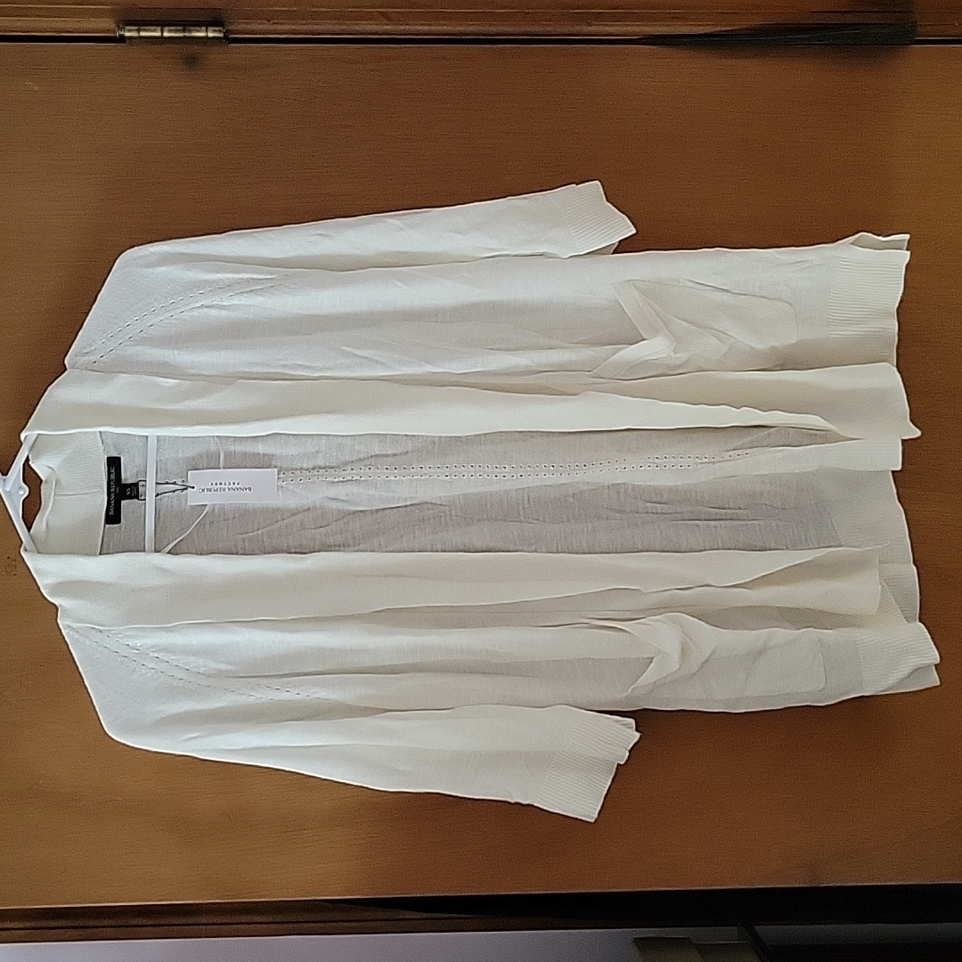 Brand New Banana Republic Cardigan